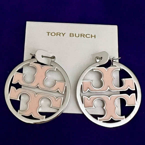 🆕 Tory Burch Authentic Silver And Pink Miller Enamel Inlay Hoop Earrings - Picture 13 of 13